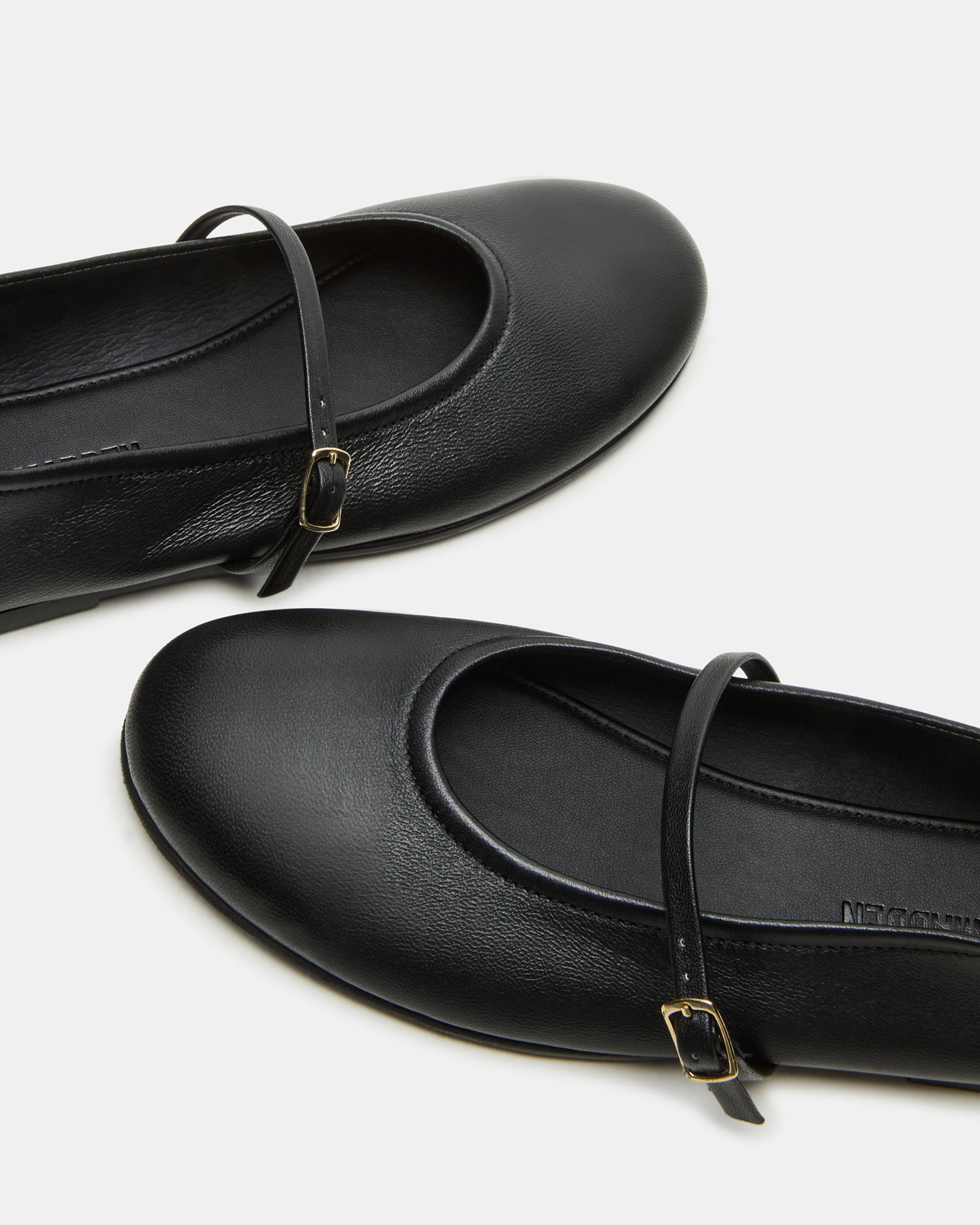 BESETTE BLACK LEATHER